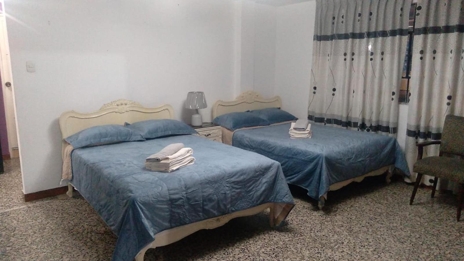 Strenua - Las Quintanas Hostel Trujillo Kültér fotó