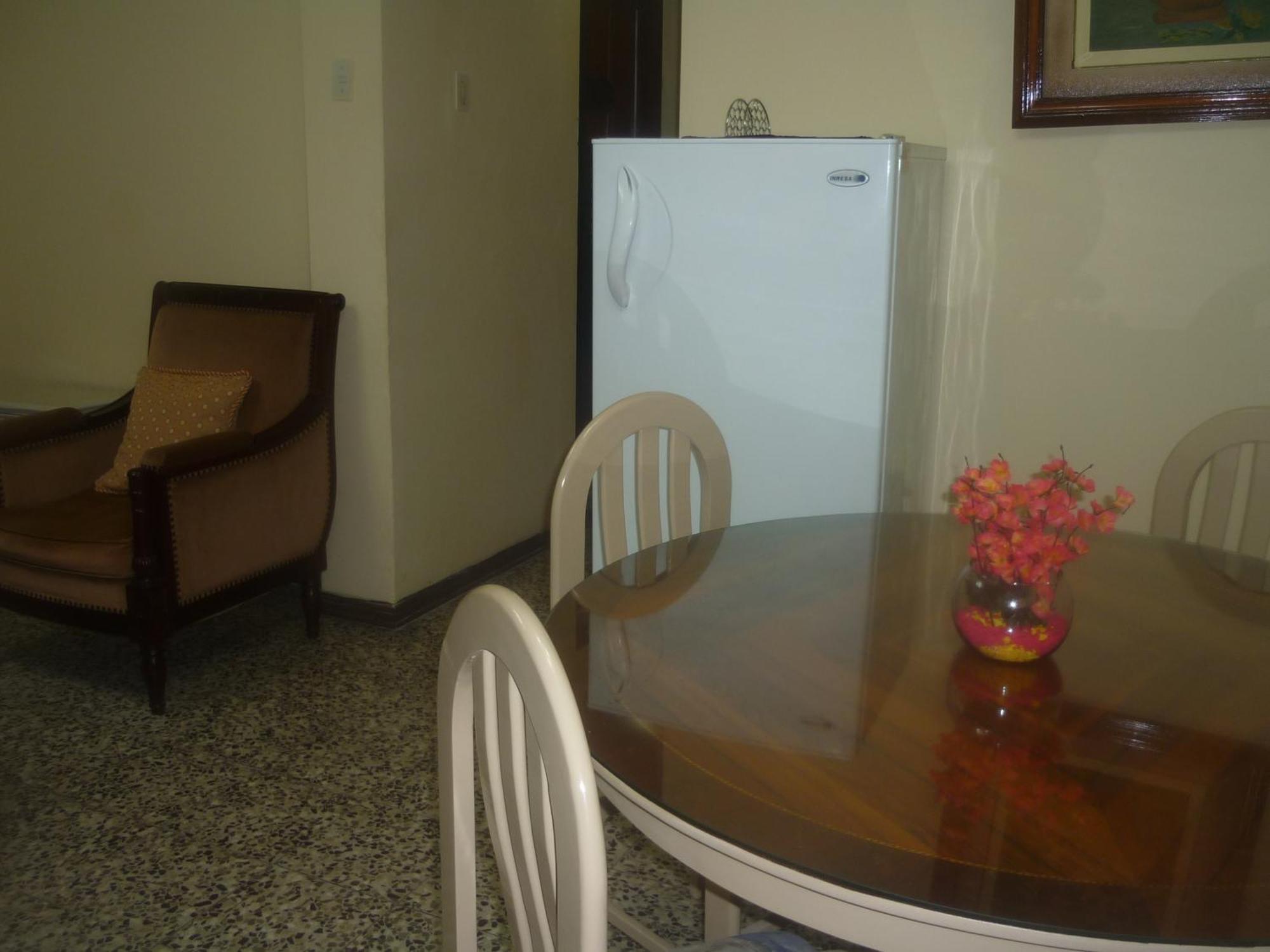 Strenua - Las Quintanas Hostel Trujillo Kültér fotó