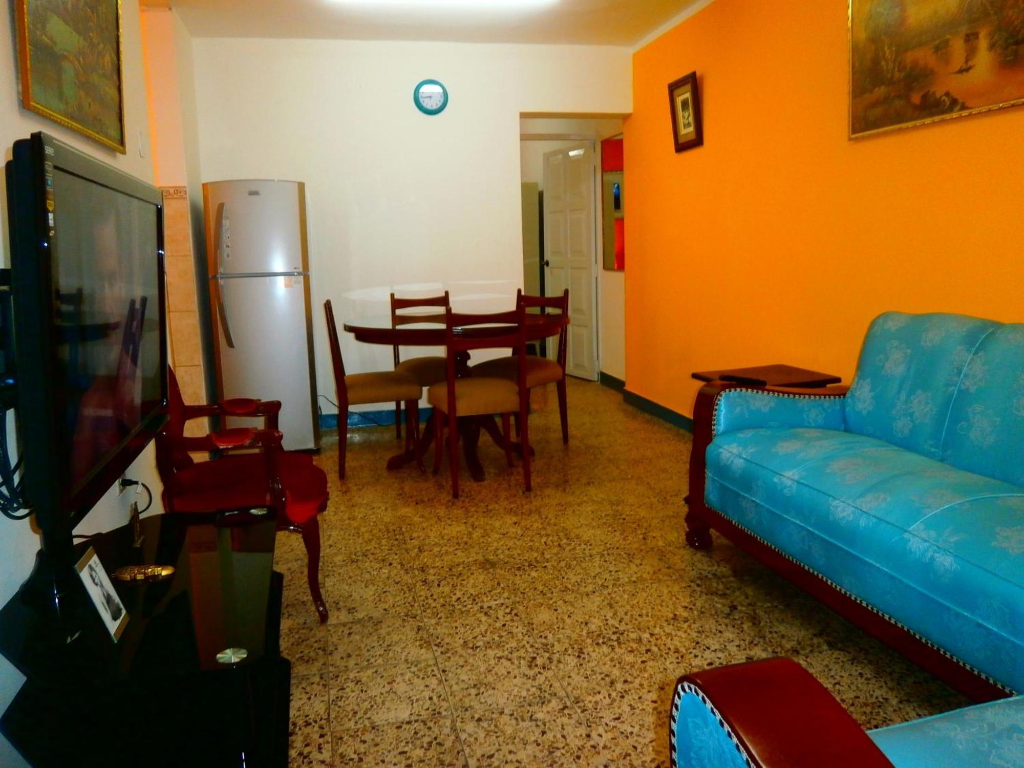 Strenua - Las Quintanas Hostel Trujillo Szoba fotó