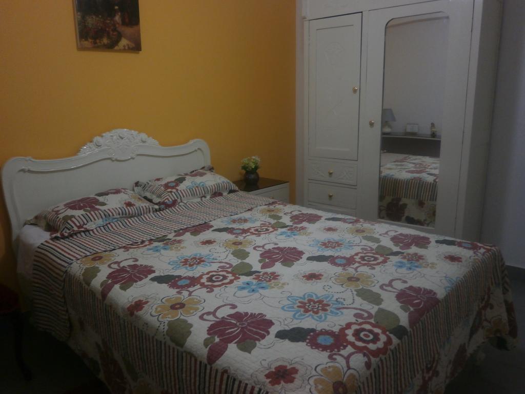 Strenua - Las Quintanas Hostel Trujillo Kültér fotó