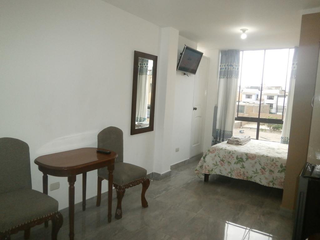 Strenua - Las Quintanas Hostel Trujillo Kültér fotó